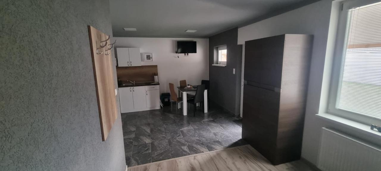 Alexej Apartmany Velky Meder Exterior photo